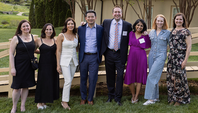 MD Alumni Reunite in Charlottesville